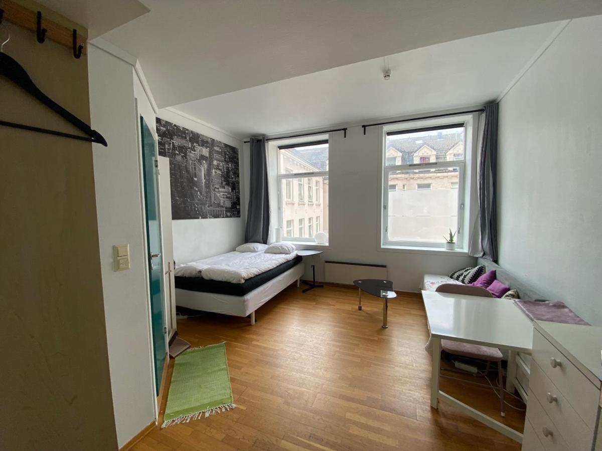 Apartamento Lille Bryggen Studio 20M² Bergen Exterior foto
